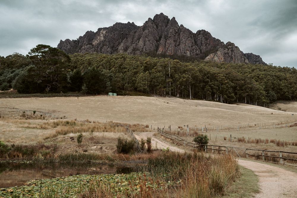 Cradle Mountain accommodation shoot in Sheffield, Tasmania by air bnb photographer Joss Jensen Photography