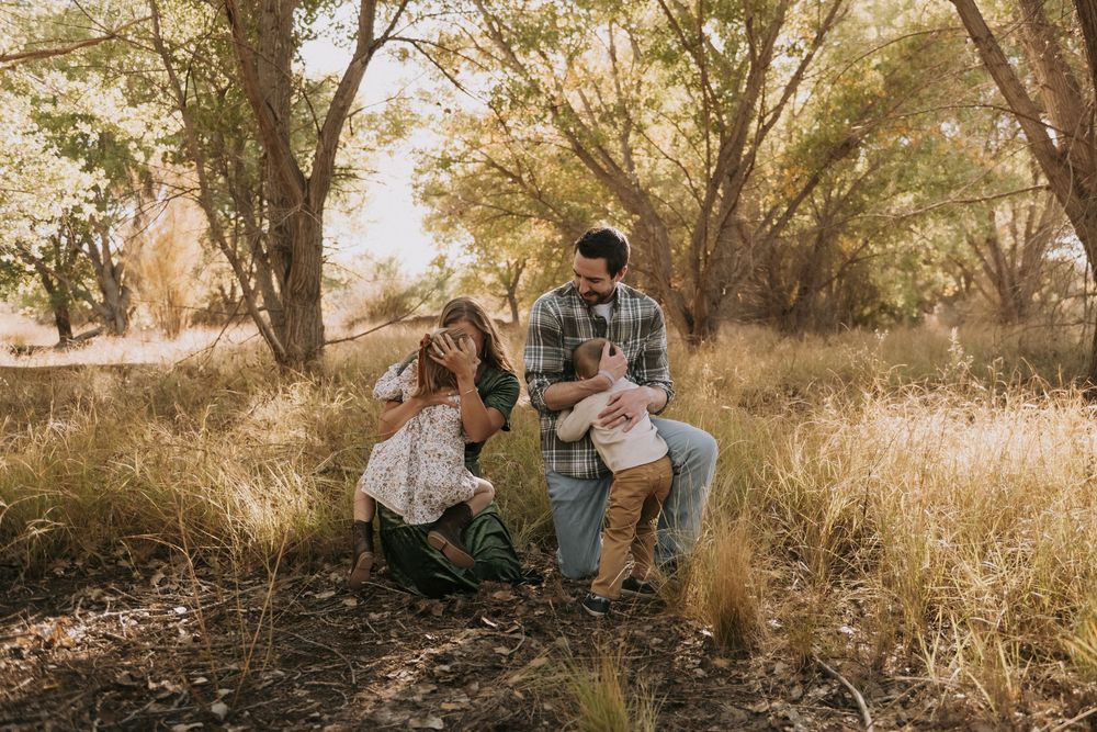 best family photographers in albuquerque. inclusive wedding photographer abq. New Mexico wedding photographer. queer family photographer abq