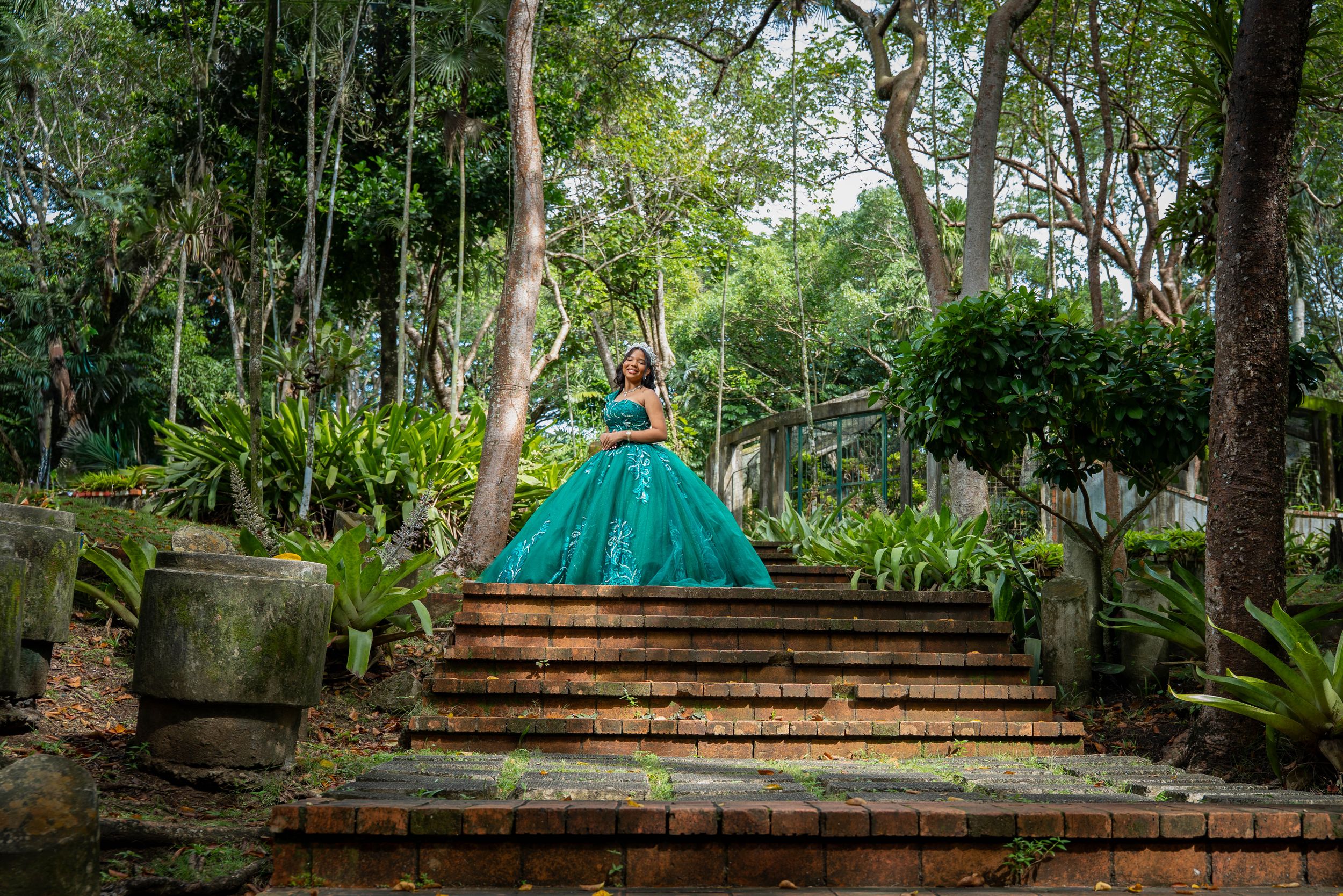 | Sandy Pujols Photography
