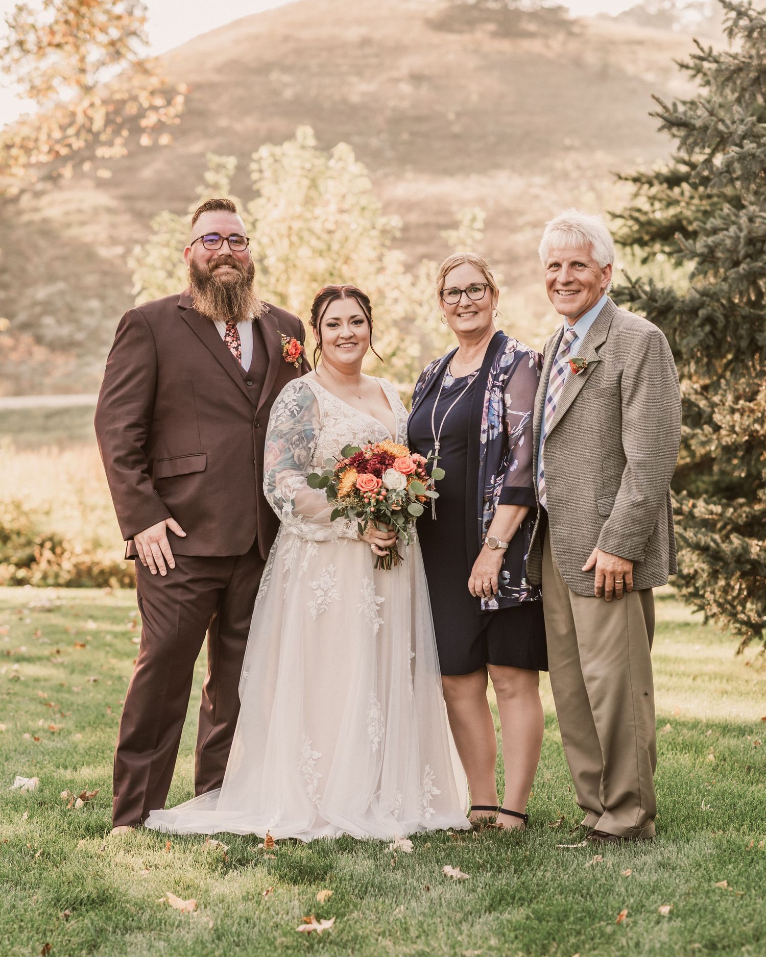 Western Wisconsin Wedding and Portrait Photographer, Senior Portraits, Sparta, LaCrosse, West Salem, Tomah, Black River Falls