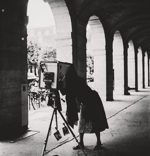 Photographer in Le Maris, Paris. 2022