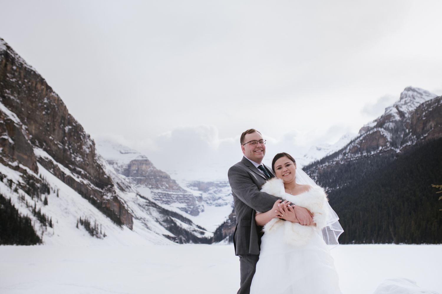 Lake Louise winter wedding