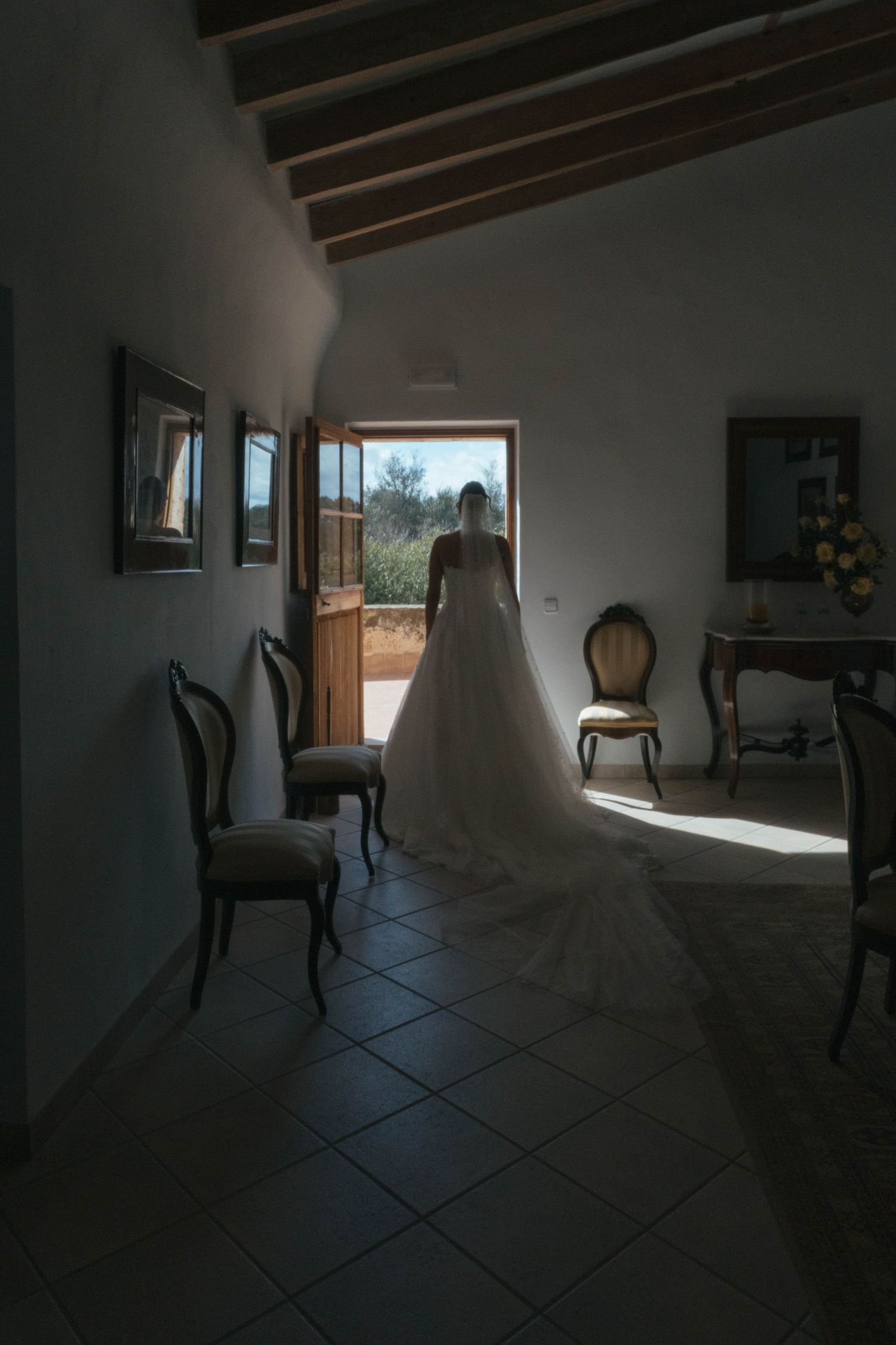 Wedding in Mallorca, Spain, getting ready