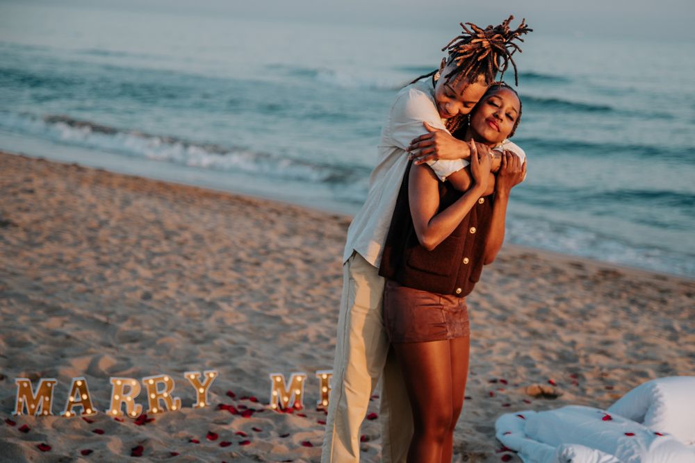 Valentines proposal on Mediterranean coast