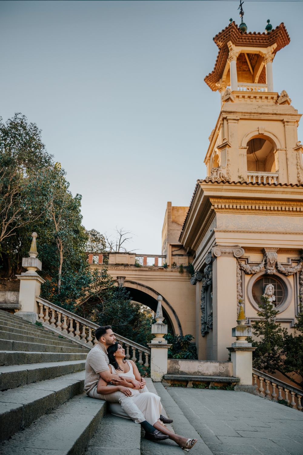 Romantic first anniversary photoshoot