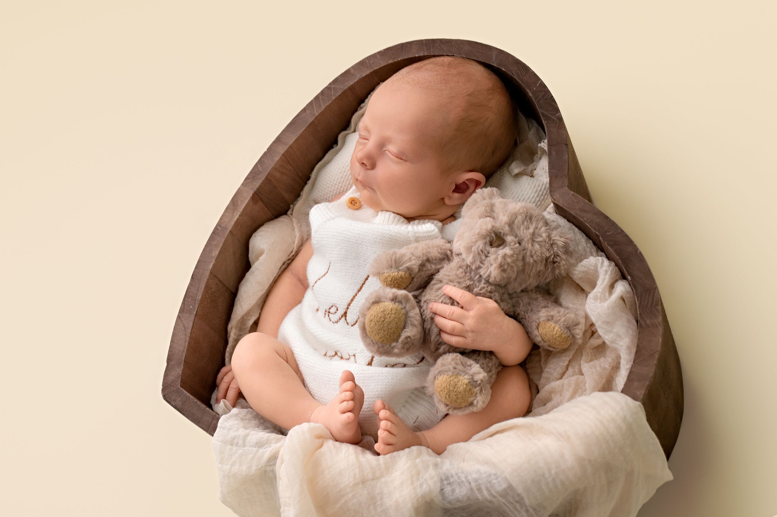 Smiling family portrait in Haverhill Suffolk studio – Yellow Blossom Photography