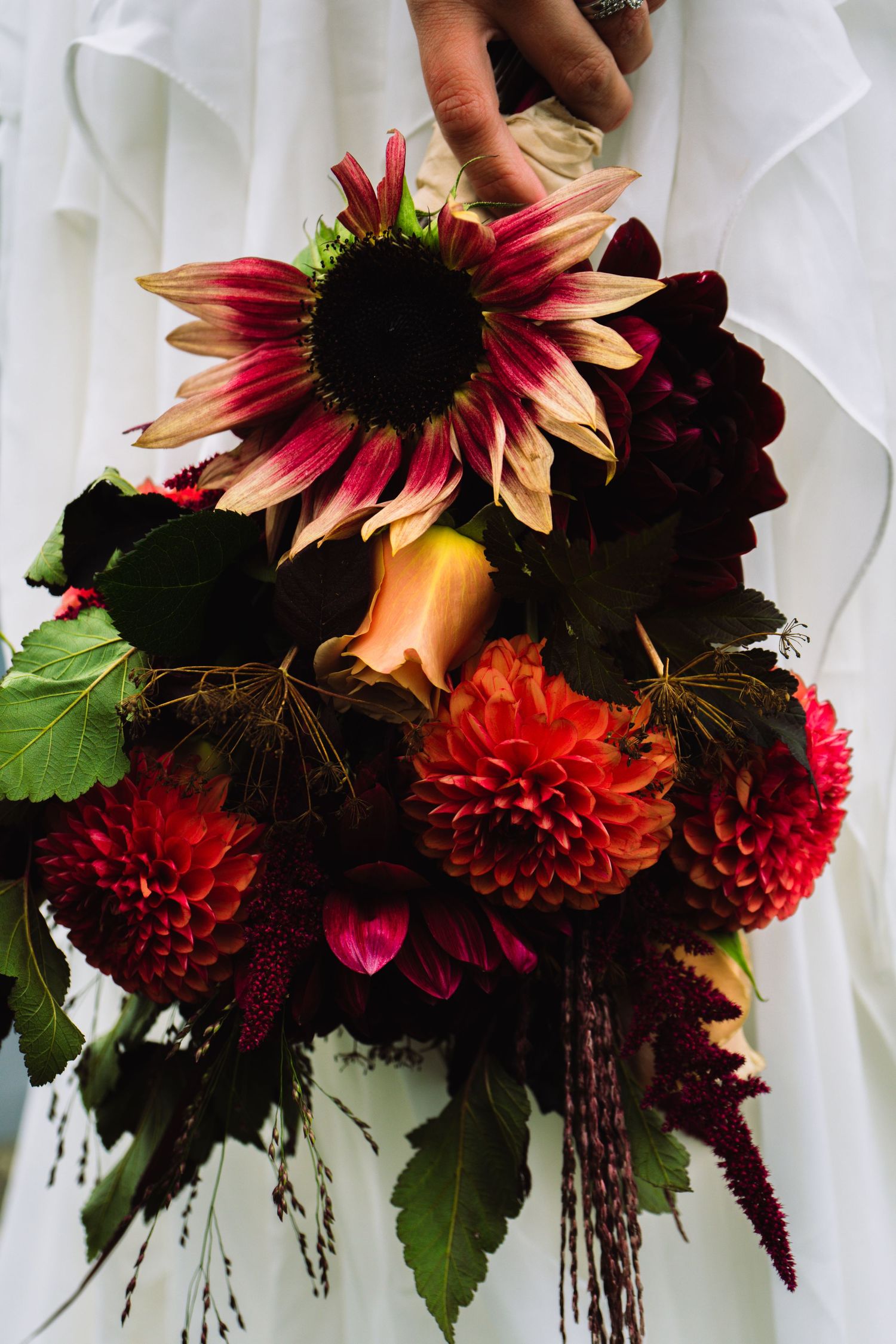 Red flower bouquet, alternative wedding flowers, rock n roll wedding bouquets