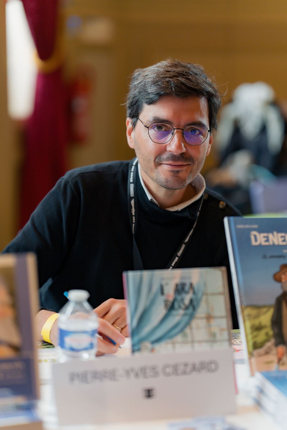 Portrait professionnel lors d'un salon du livre