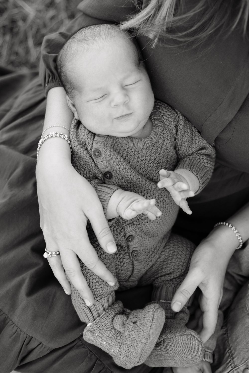 Outdoor newborn photo