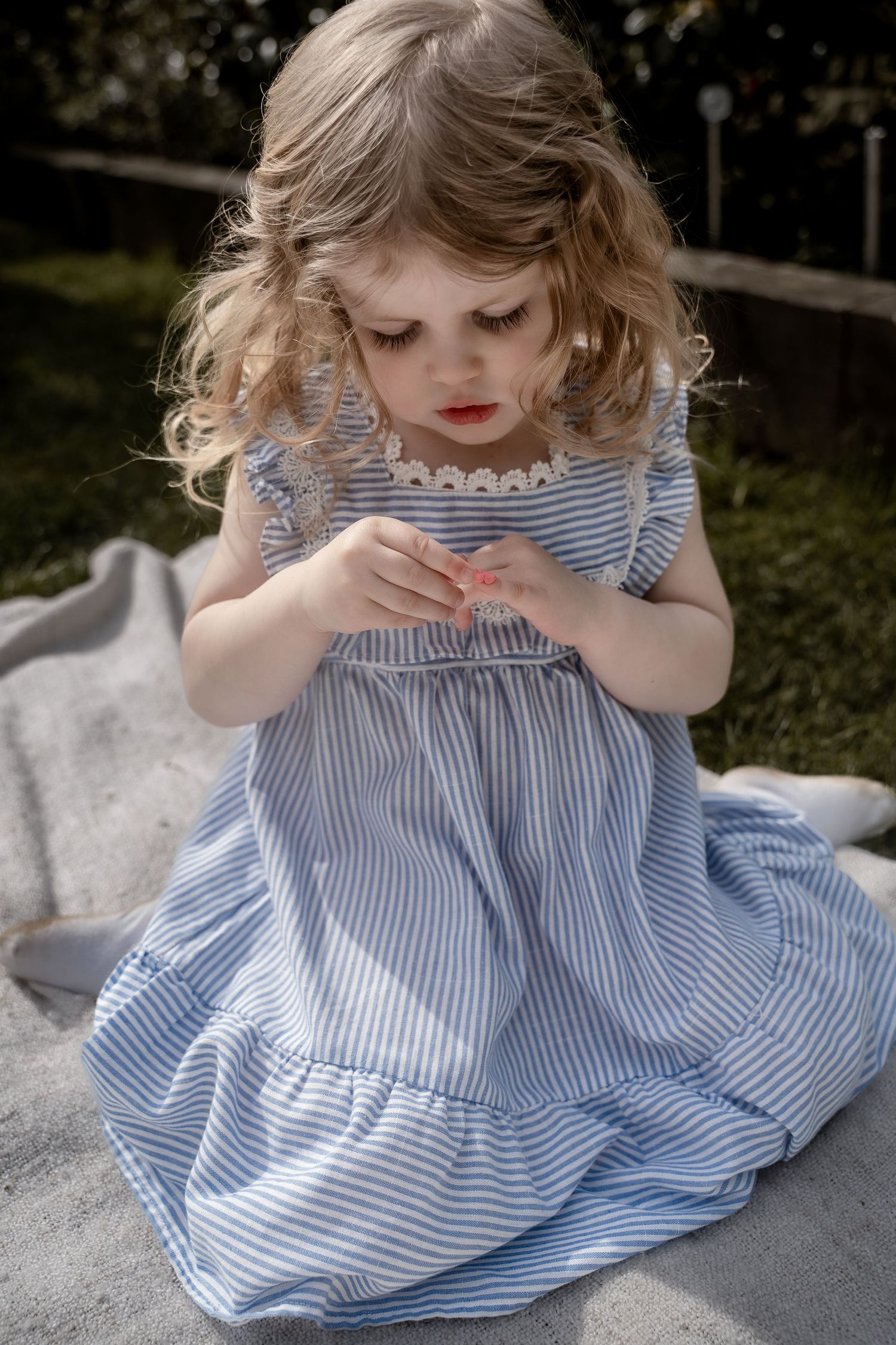 gentle-motherhood-photoshoot-lifestyle-leicestershire.jpg