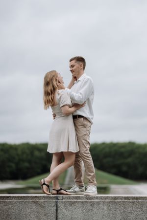 Paarhooting Paarbilder vor den Hochzeit Engagment Shooting Save the date shooting