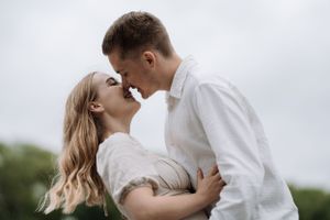 Kennenlern-Shooting Paarbilder vor den Hochzeit Engagment Shooting