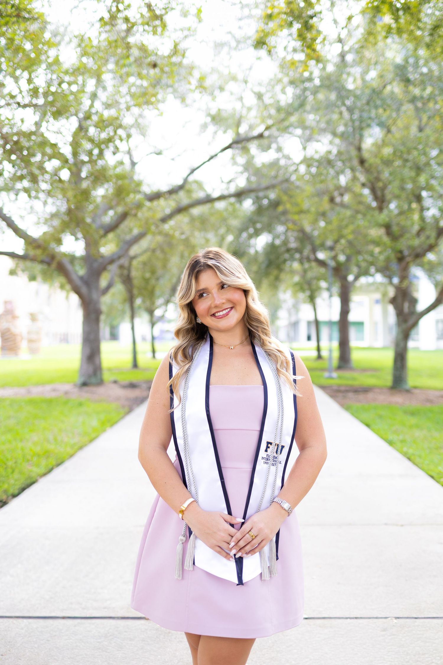 grad photo