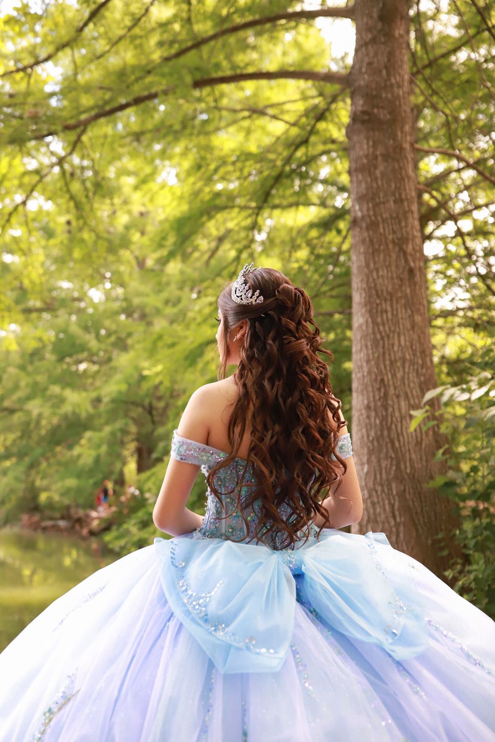 Quinceañera photography capturing candid celebration moments