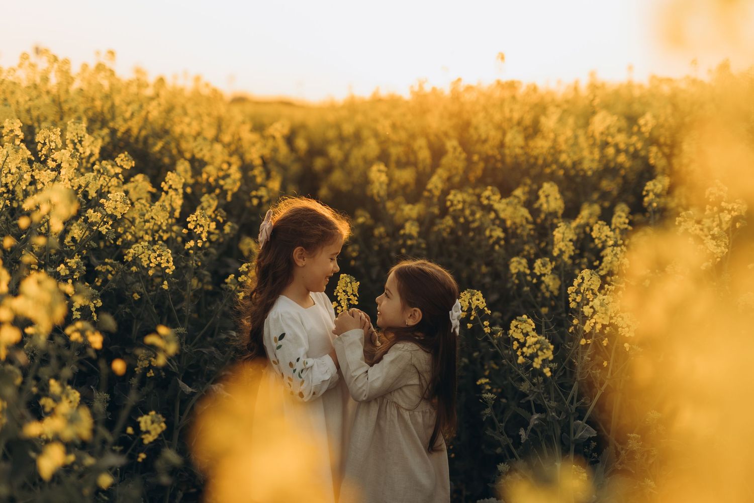 Outdoor family photography session in Tervuren near Brussels