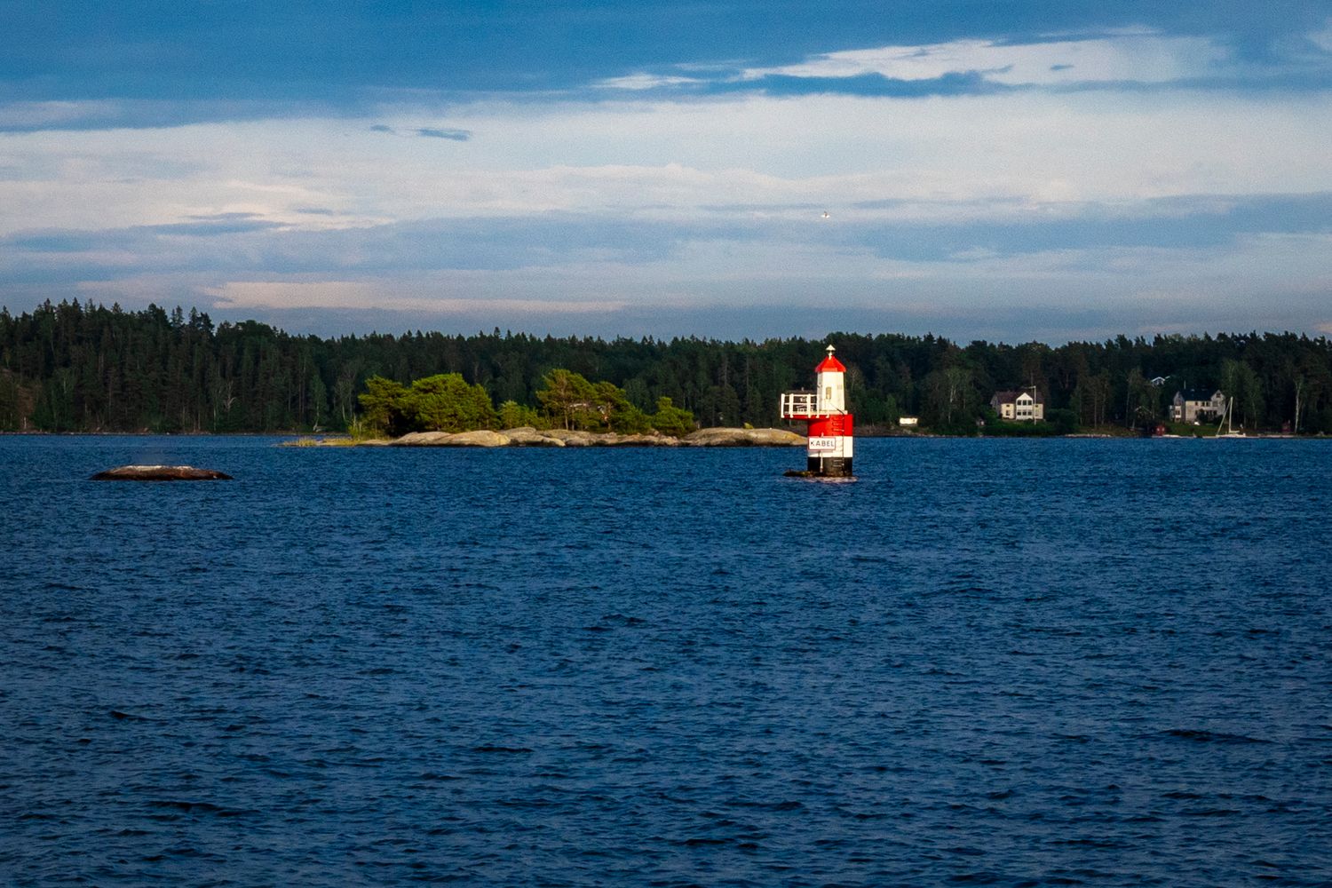 Bild av fyren i Stavsnäs, Värmdö, av Fotograf Jessica Lindqvist.