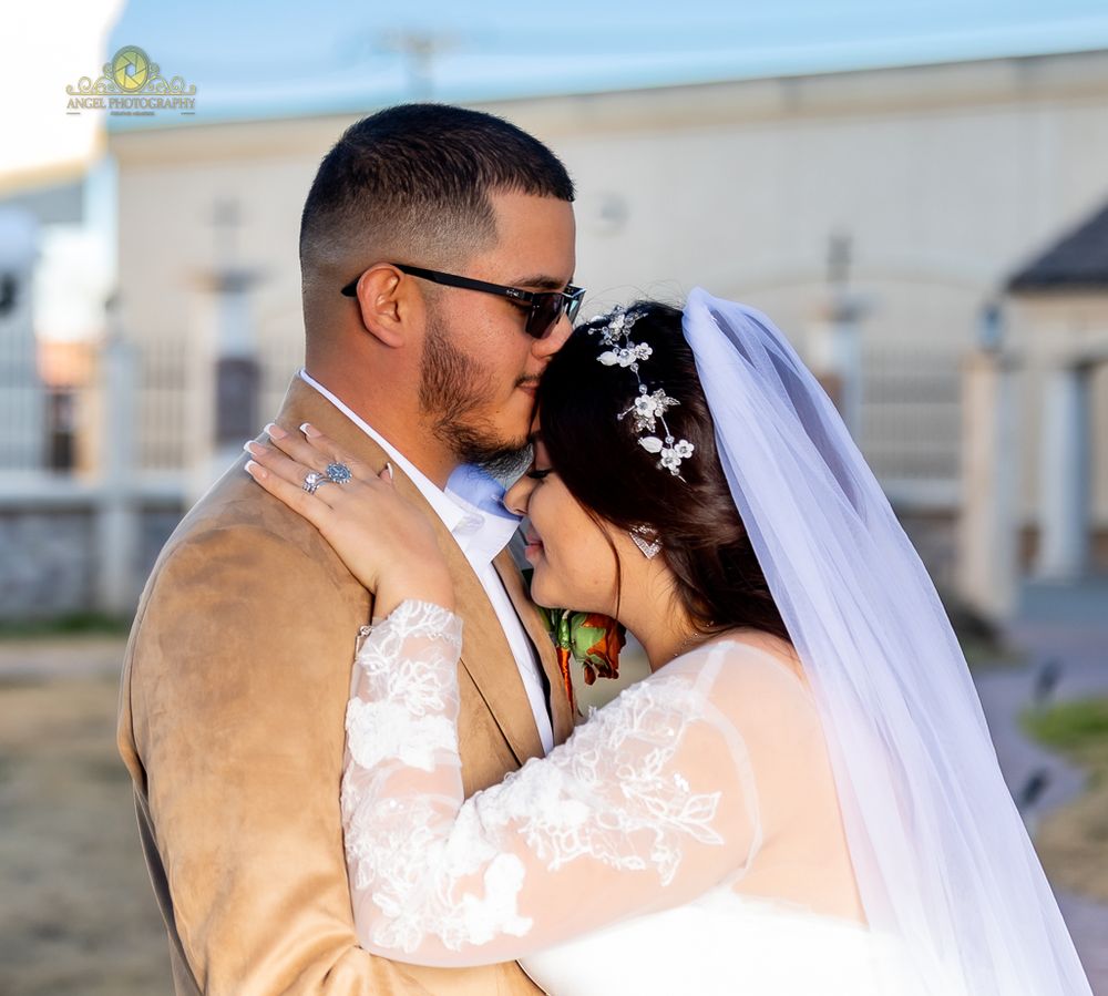 A romantic wedding couple shares intimate kisses in a series of photos during their outdoor ceremony.