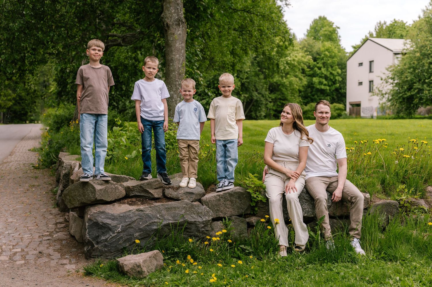 perhekuvaus, lapsikuvaus, lapsi, 1-vuotiskuvaus, 1-vuotias, studiokuvaus, newborn, vauvakuvaus