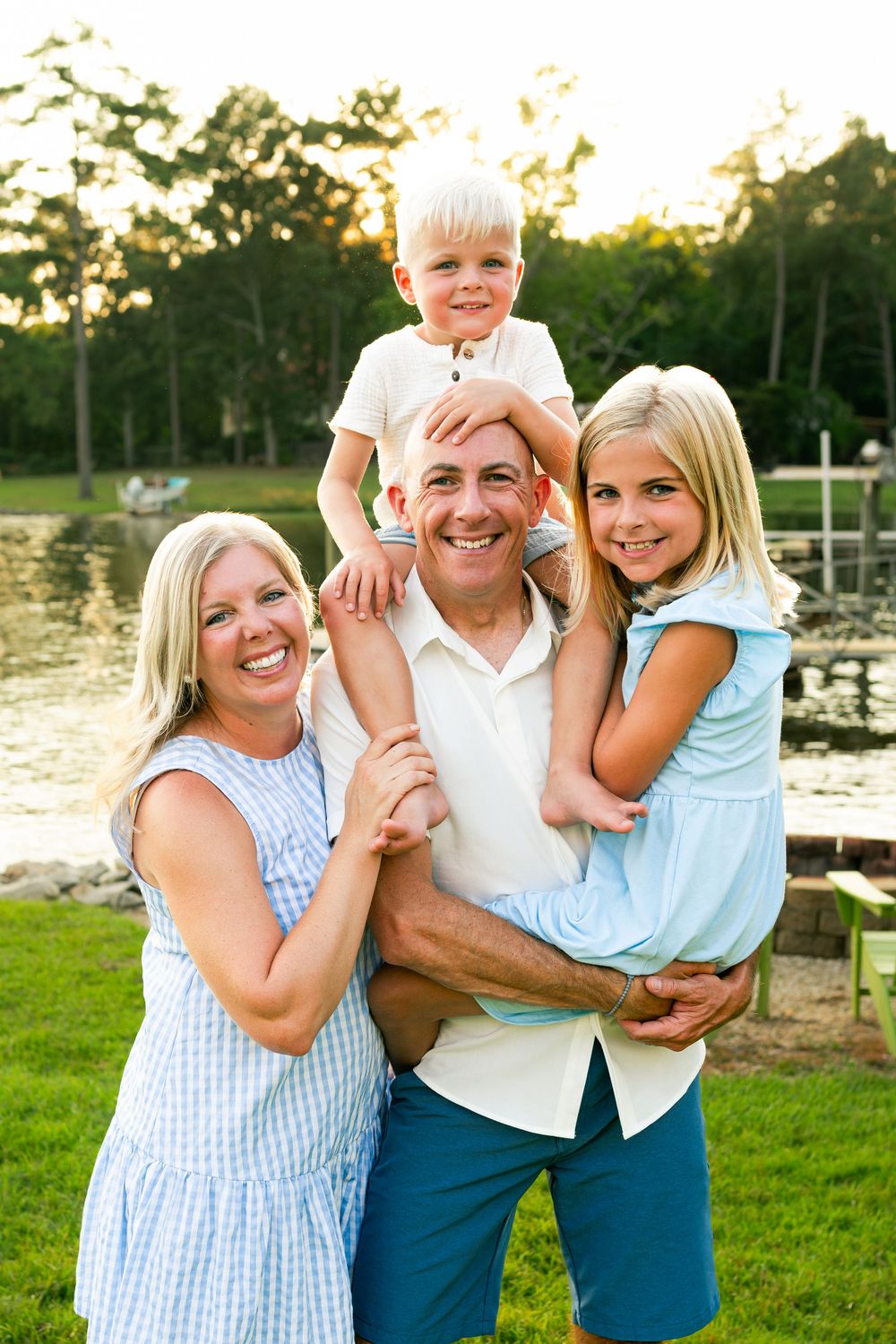 Extended Family photos in Chapin South Carolina on Lake Murray
Couples & Family Photographer
South Carolina Photographer