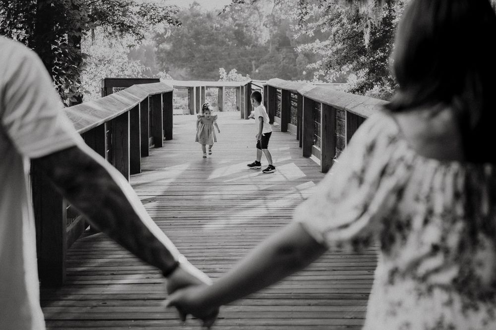 Family photos at Saluda Riverwalk in Columbia South Carolina
Couples & Family Photographer
South Carolina Photographer