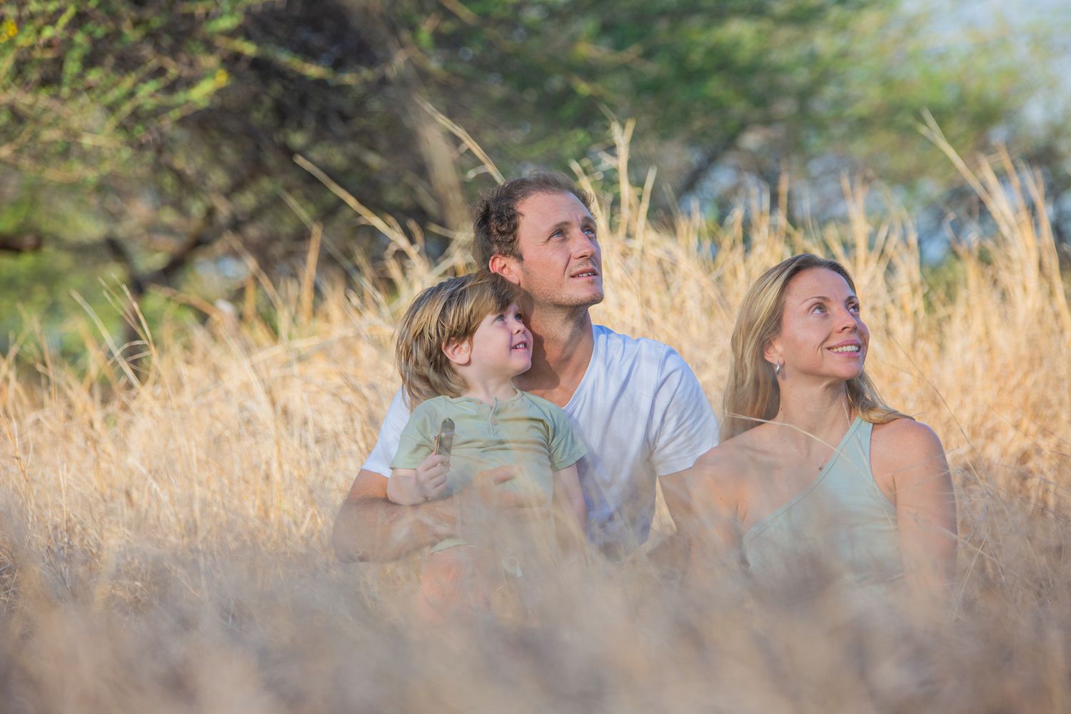 Mauritius photographer. Wedding photographer. Wedding in Mauritius. Family portrait. Holiday in Mauritius. Kids photography. Family photo