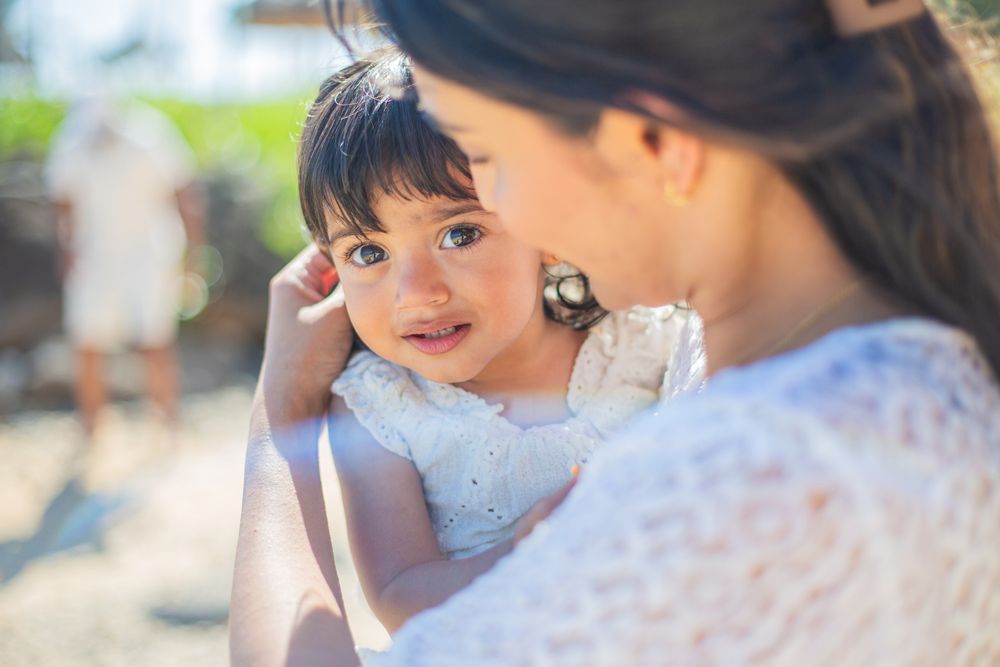 Mauritius photographer Wedding photographer. Wedding Family portrait Holiday in Mauritius Beach Couple photography. Honeymoon Kids Children