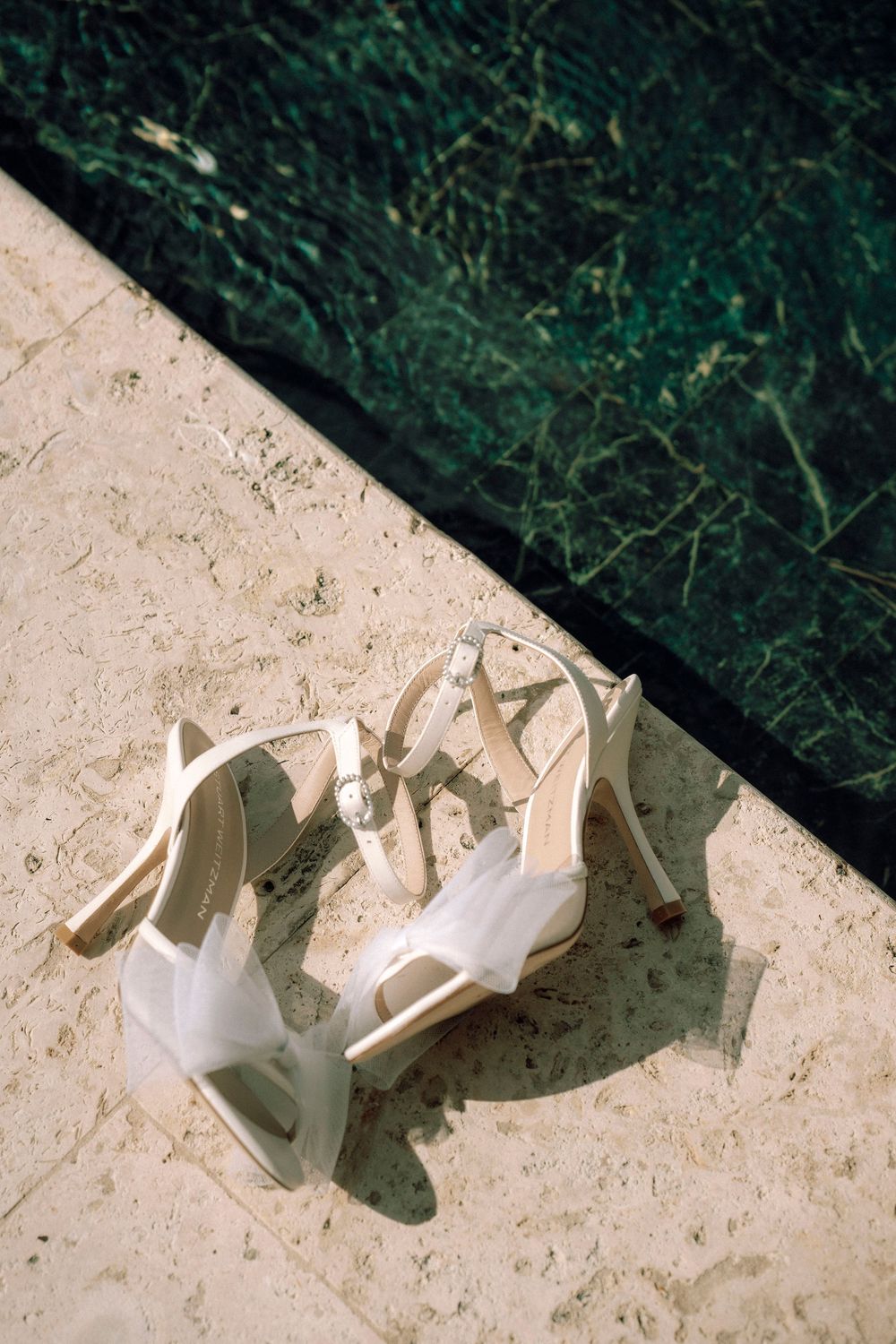 bride details wedding shoes photo