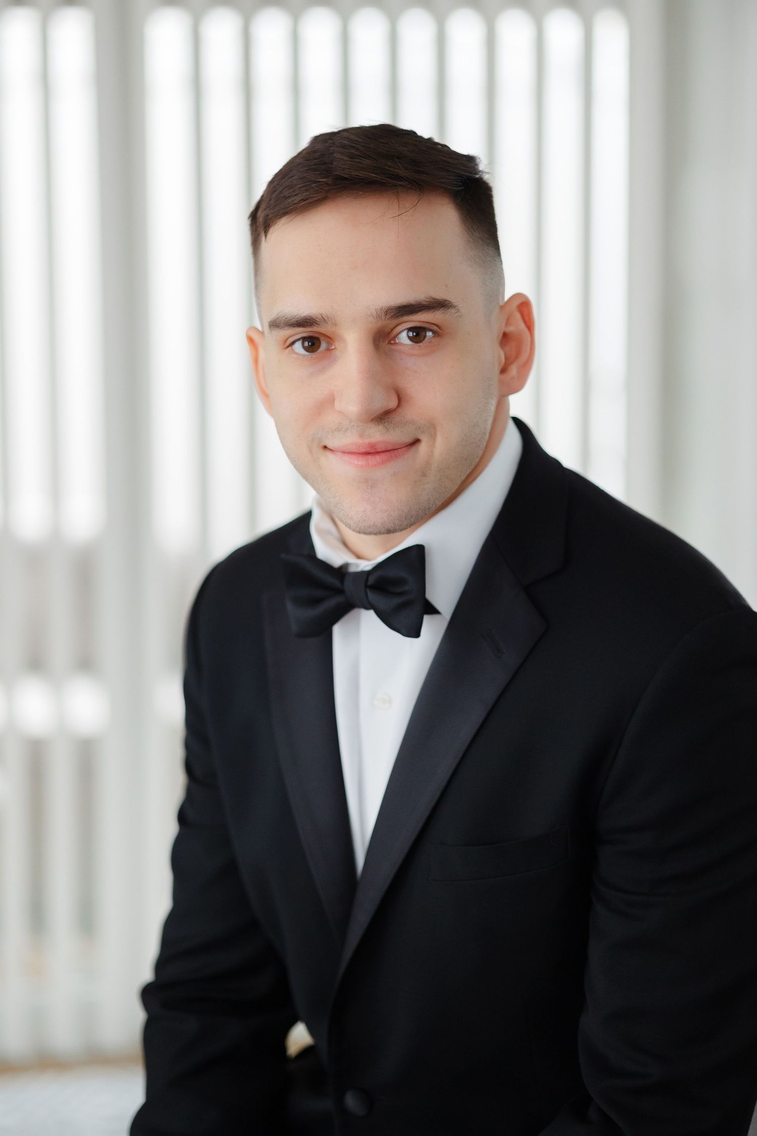 Groom portrait before ceremony captured by Tom Forrest Photography from Hudson, Ohio.