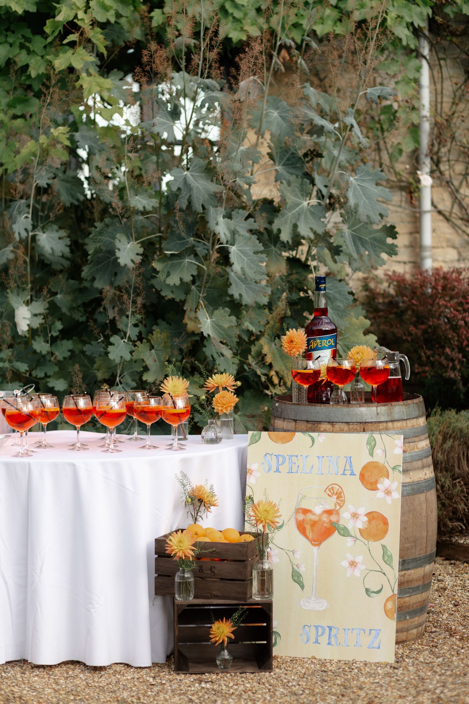 Drinks reception (Courtyard)