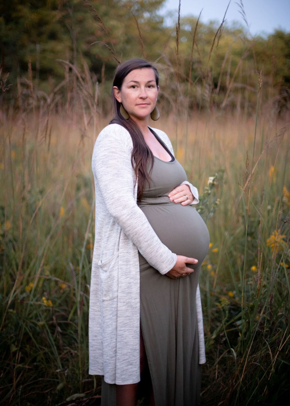 Photographer Janesville Wisconsin. Maternity.
