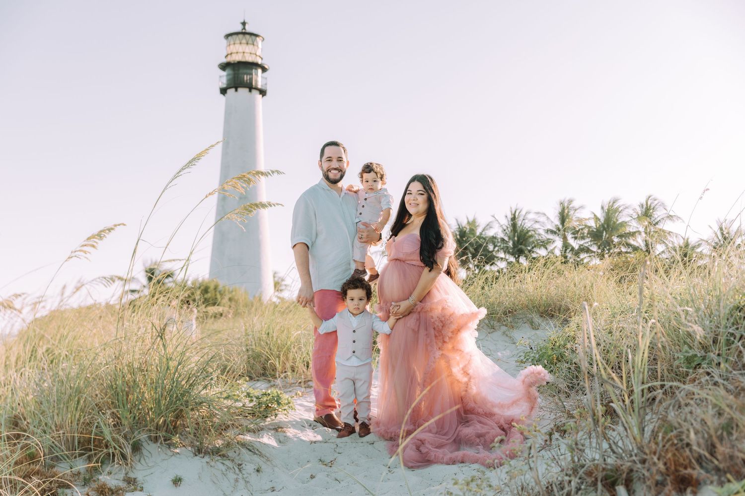 Family and maternity photoshoot by D. Dream Photography by Keily Rotundo. Bradenton, Parrish, Lakewood Ranch, FL.