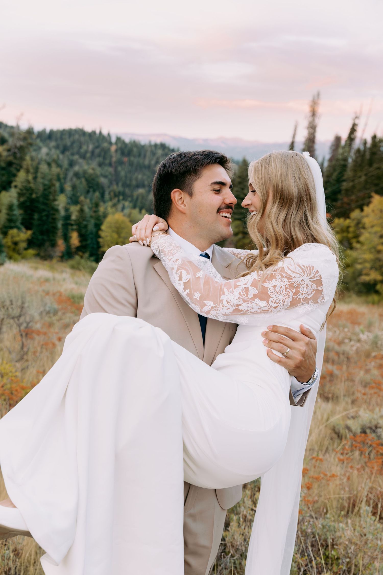 Mountain bridals in Salt Lake City Utah.