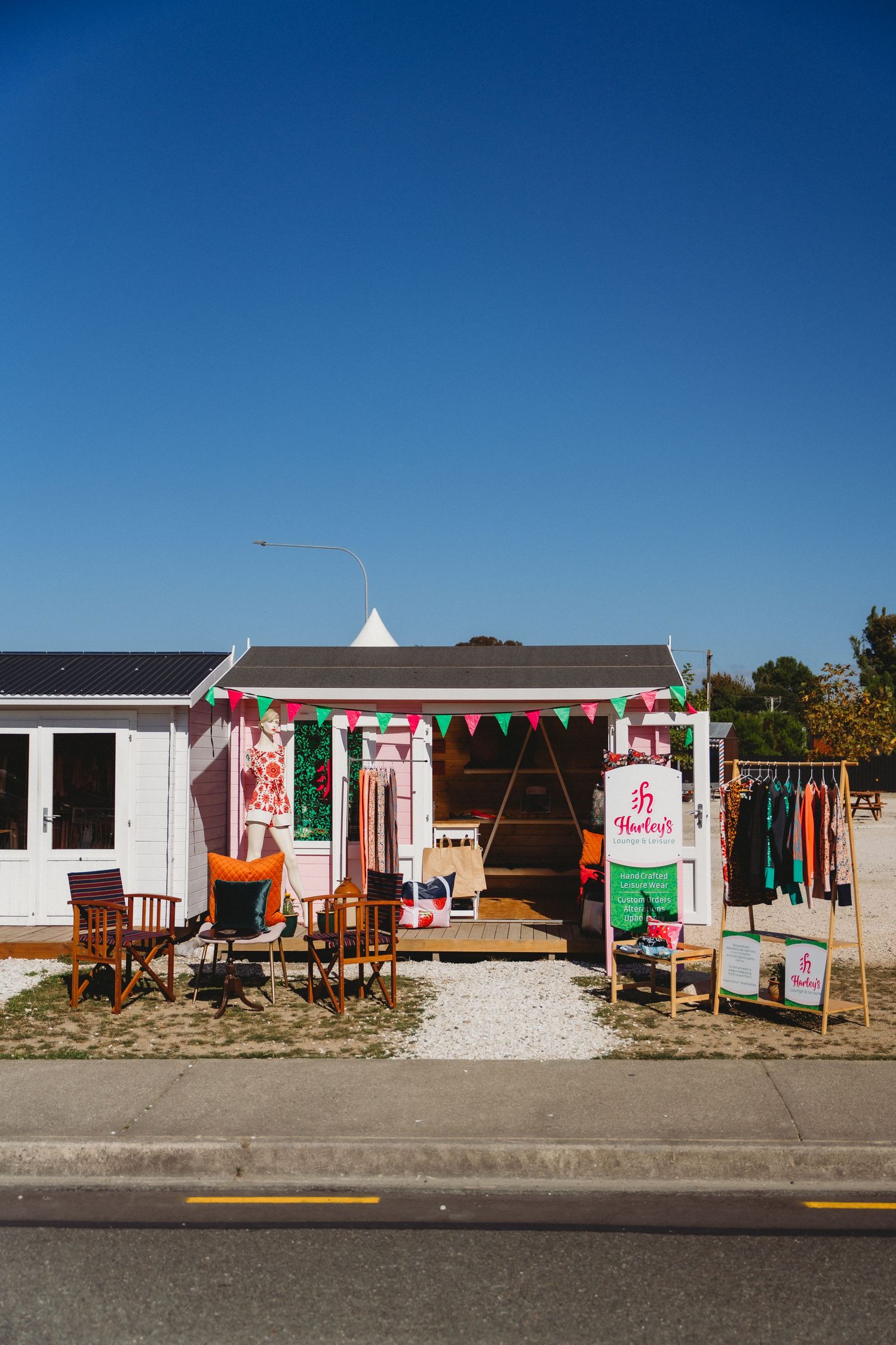Mapua shops, Tasman shops, fashion boutique Mapua, pink shop Mapua