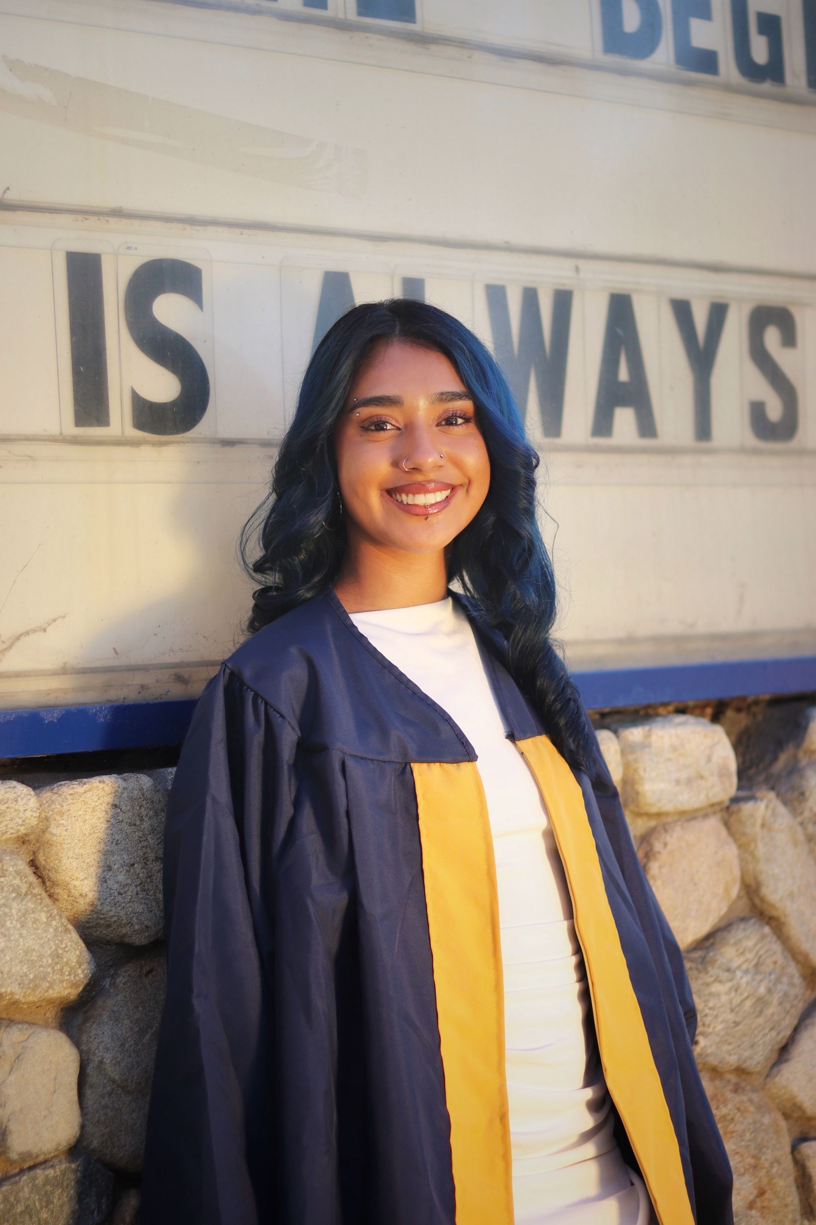 portrait, individual portrait, cinematic portraits, artistic, headshot, on-location headshot, de leon studios, socal grad photos, graduation