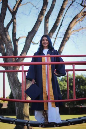 portrait, individual portrait, cinematic portraits, artistic, headshot, on-location headshot, de leon studios, socal grad photos, graduation