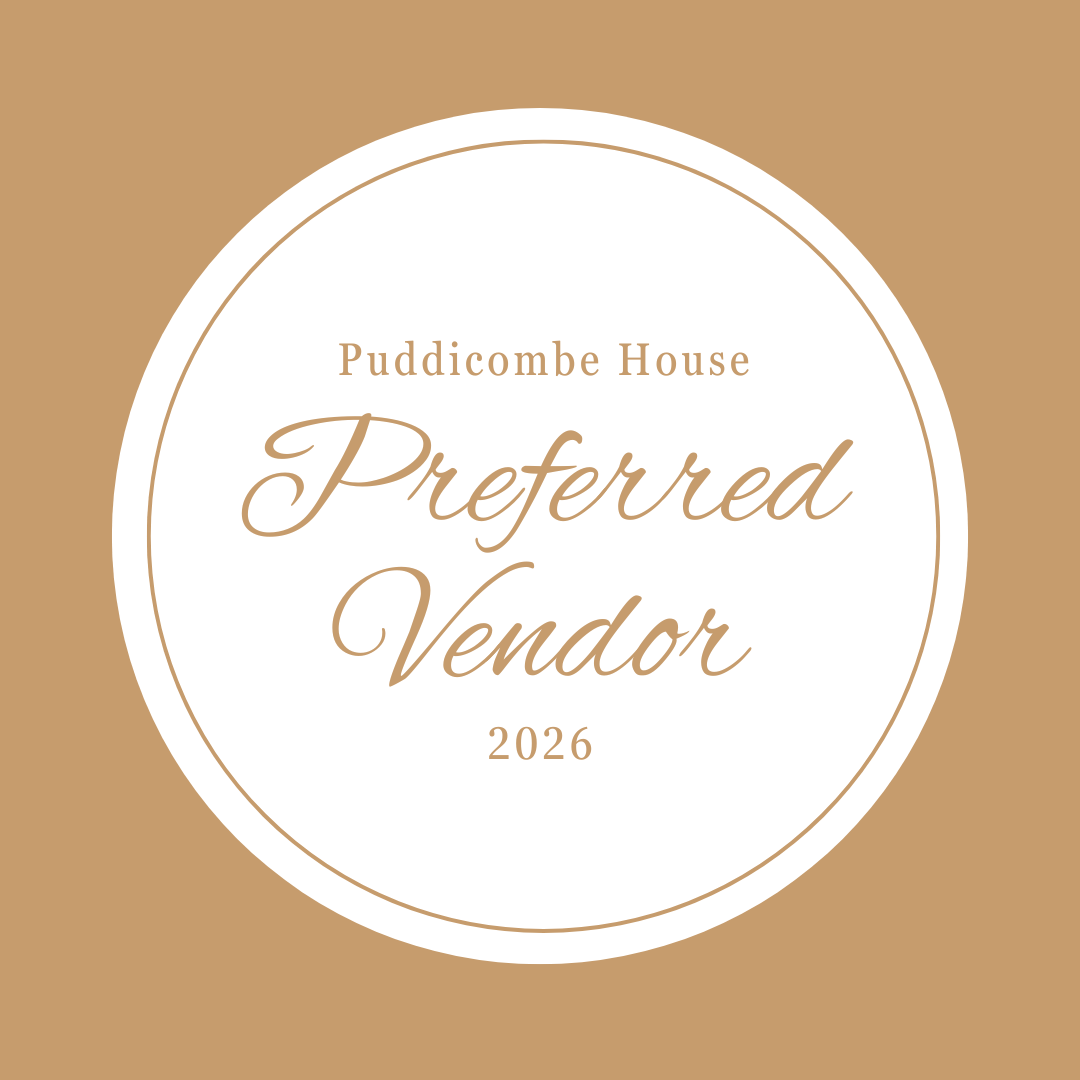 Elegant gold and white preferred vendor badge for Puddicombe House with 2026 text. Waterloo Wedding Photographer