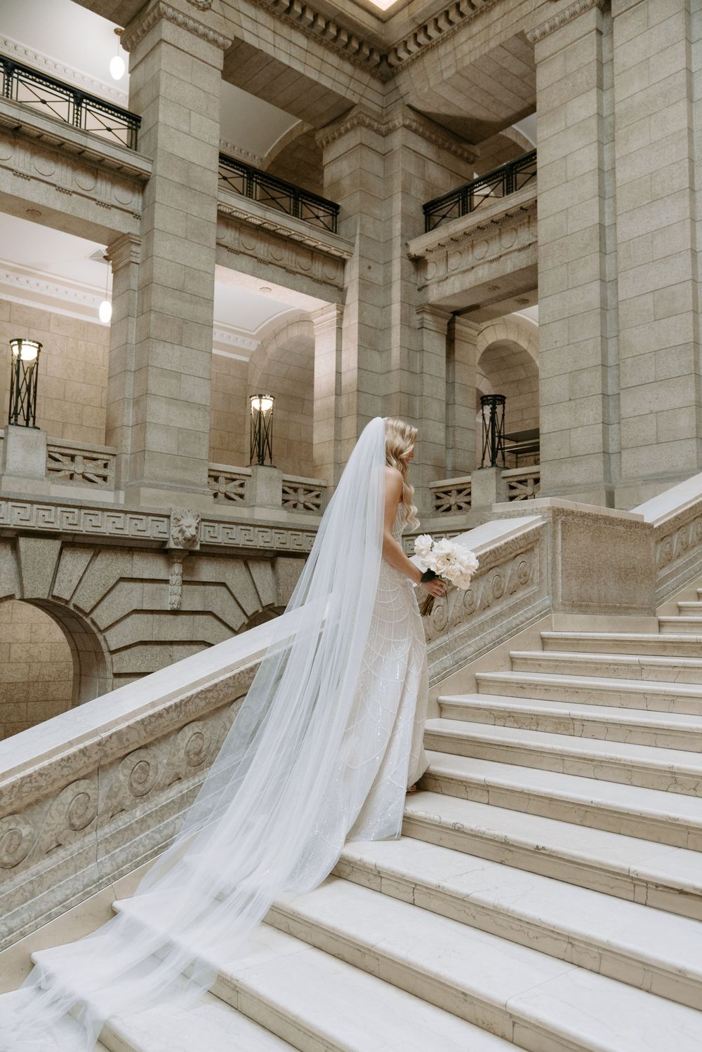Winnipeg Winter Wedding at the Fort Garry Hotel