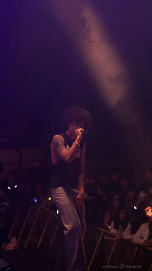Iann Dior on stage