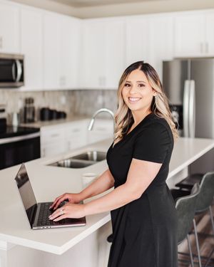 In home branding photographer for realtors