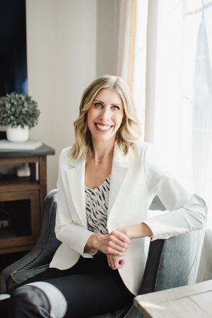 Dr. Jessica Knurick, Denver Colorado based social media influencer for public health
