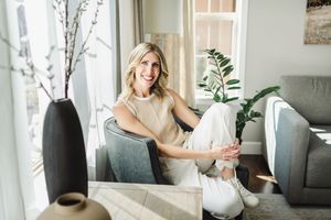 casual branding photos for social media influencers