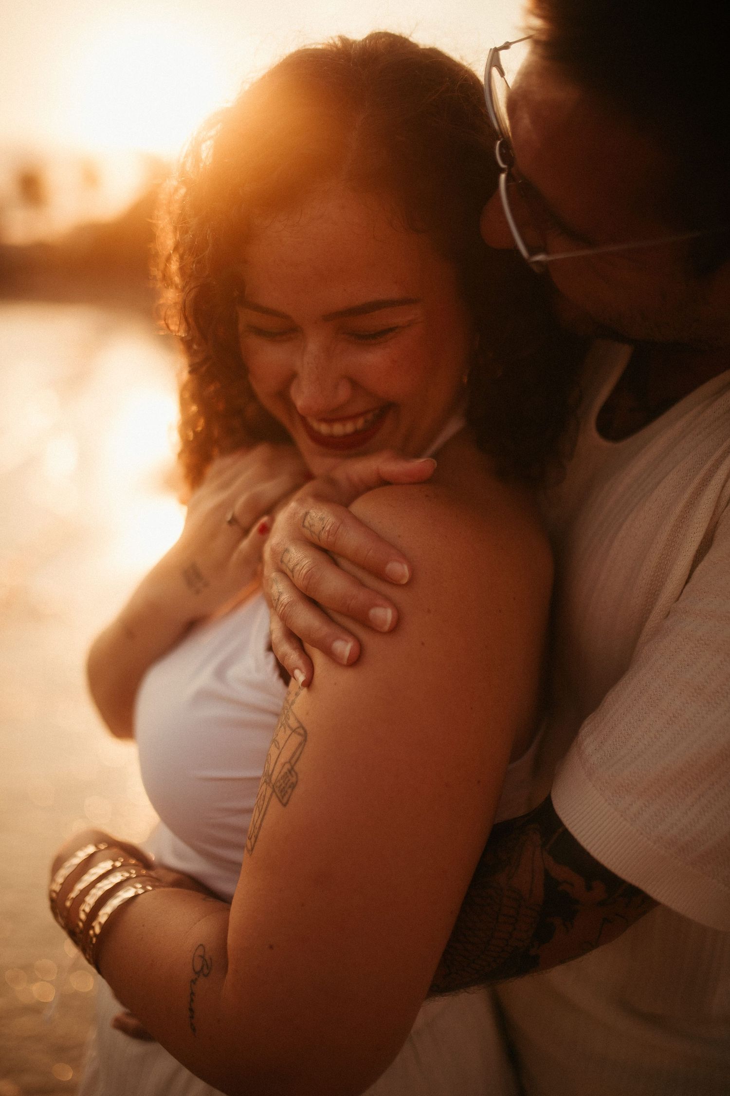 Sesión preboda en Tarragona al atardecer con estilo natural