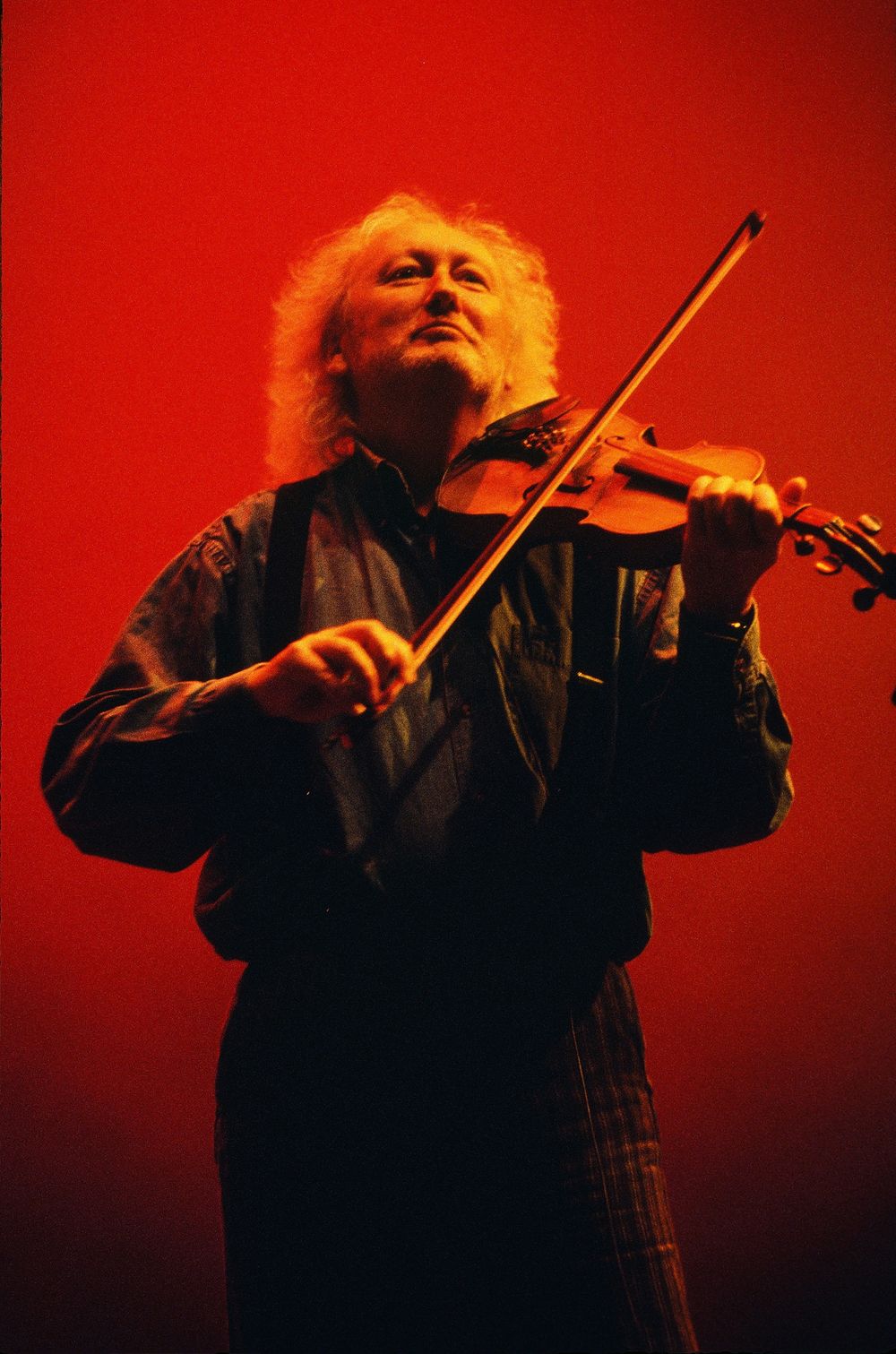 MELAINE FAVENNEC CHANT VIOLONISTE BRETAGNE BRITTANY BREIZH © Didier Houeix