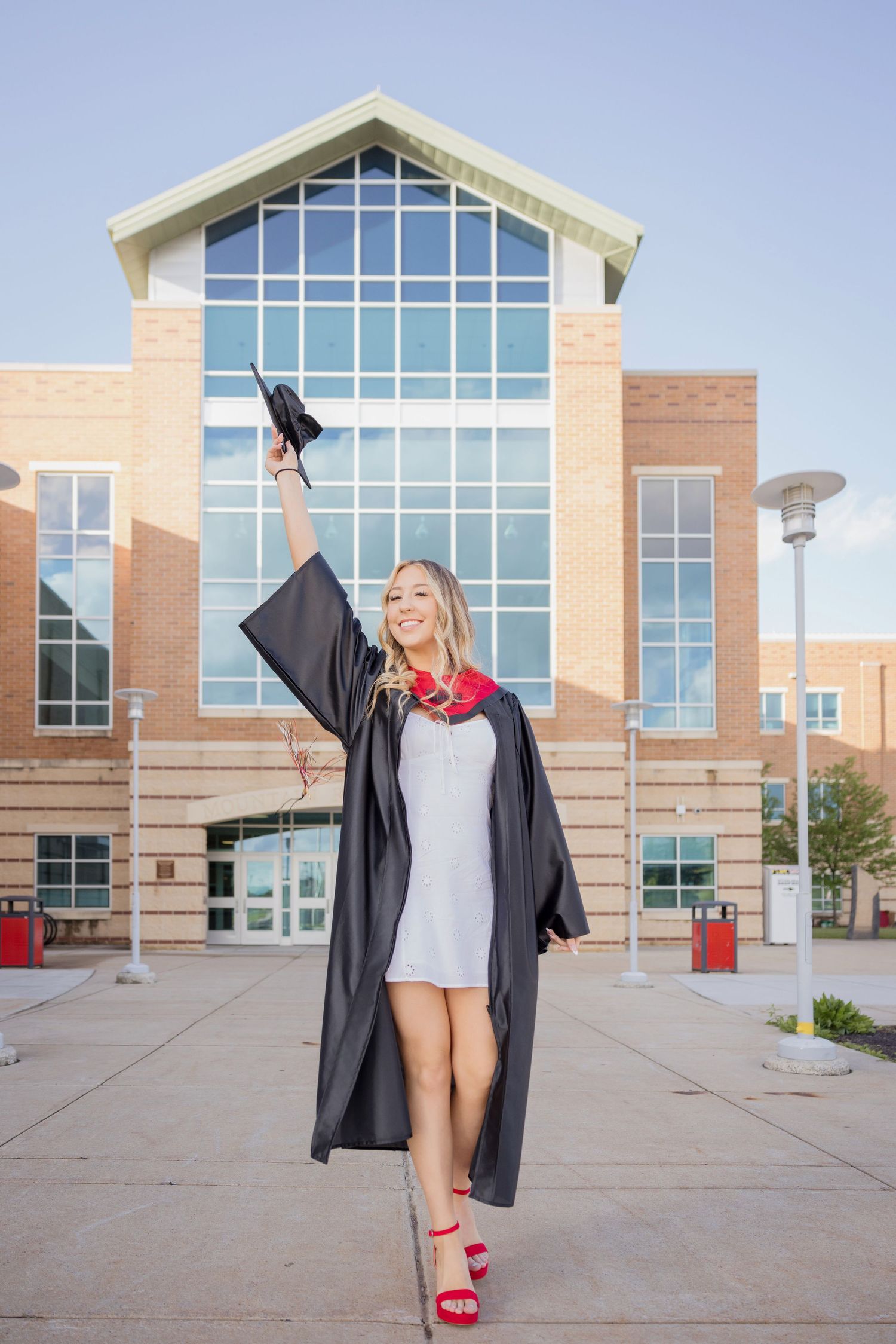 Karen Morgan Photography, cap and gown