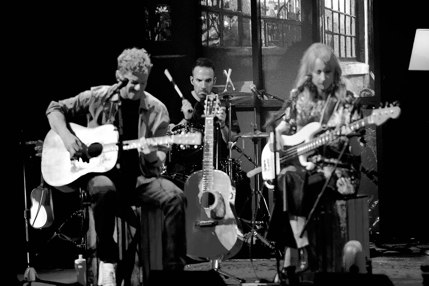 Peter Johansson, Bruno Mitsogiannis, Matilda Grün och Petra Wahlgren unplugged 2.0 i Vixjö konserthus. Footgraf Rebecca Nordin.