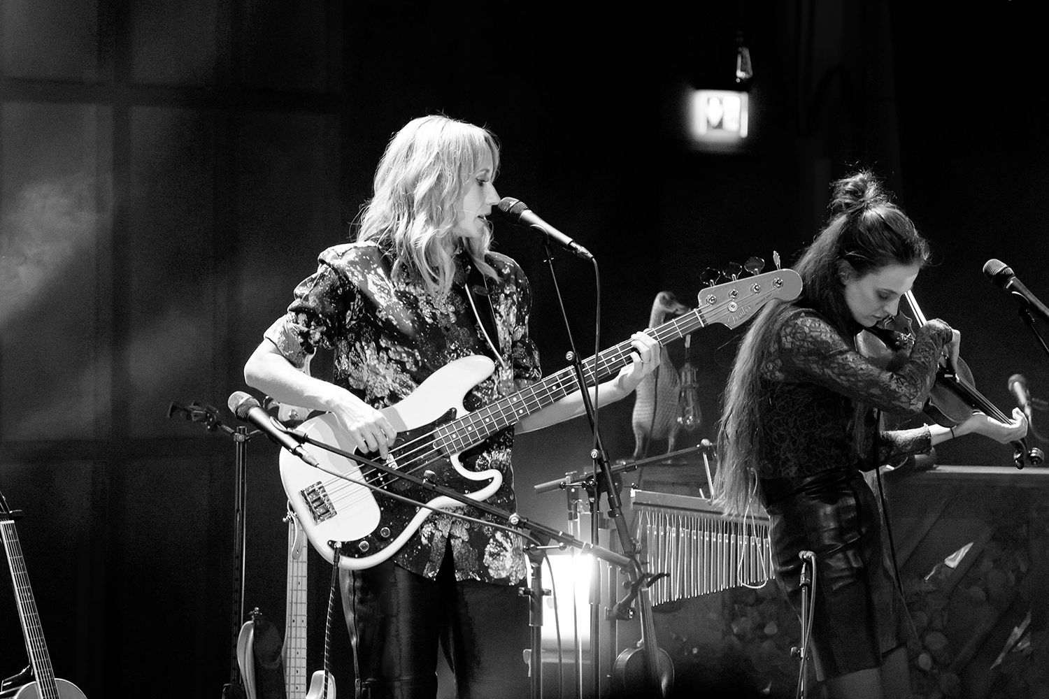 Peter Johansson, Bruno Mitsogiannis, Matilda Grün och Petra Wahlgren unplugged 2.0 i Vixjö konserthus. Footgraf Rebecca Nordin.