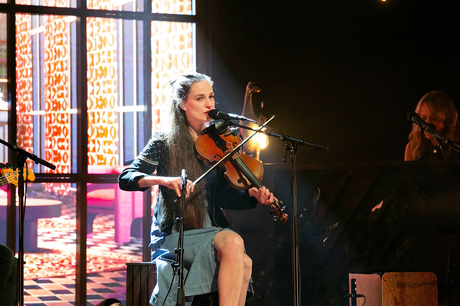 Peter Johansson, Bruno Mitsogiannis, Matilda Grün och Petra Wahlgren unplugged 2.0 i Växjö konserthus. Footgraf Rebecca Nordin.