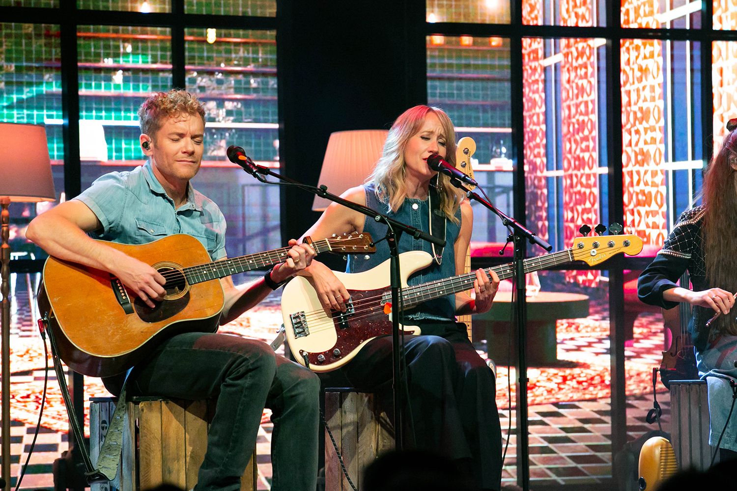 Peter Johansson, Bruno Mitsogiannis, Matilda Grün och Petra Wahlgren unplugged 2.0 i Växjö konserthus. Footgraf Rebecca Nordin.