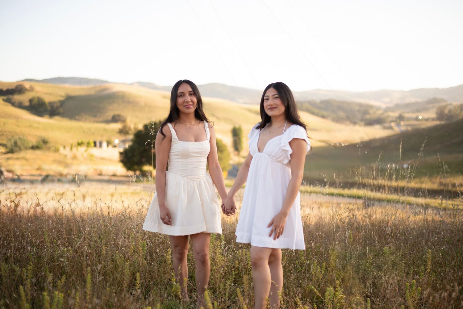 Sonoma County senior photographer capturing natural, timeless senior portraits with beautiful light and an earthy, cinematic style.