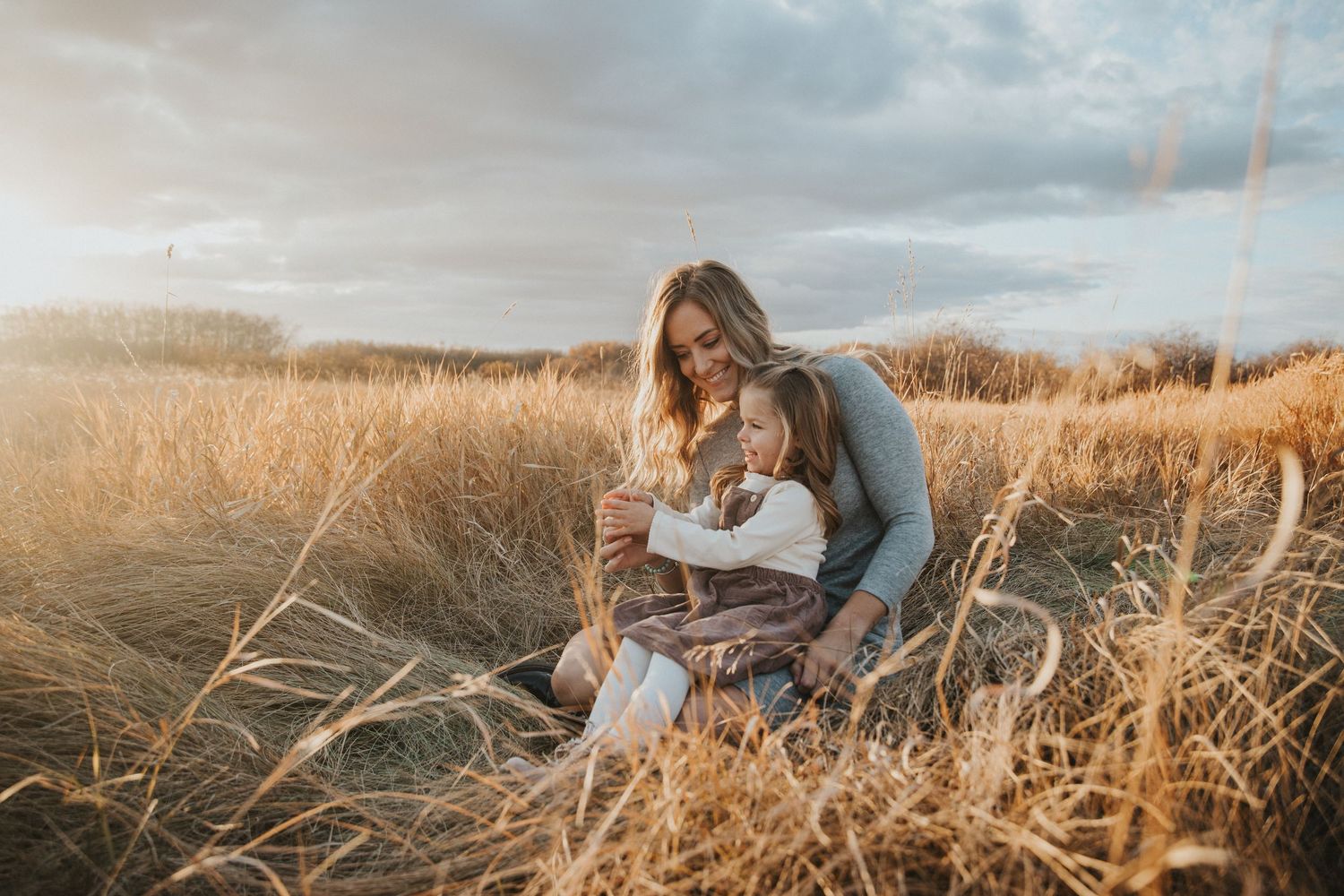 White Butte Trails Saskatchewan, family photo session
